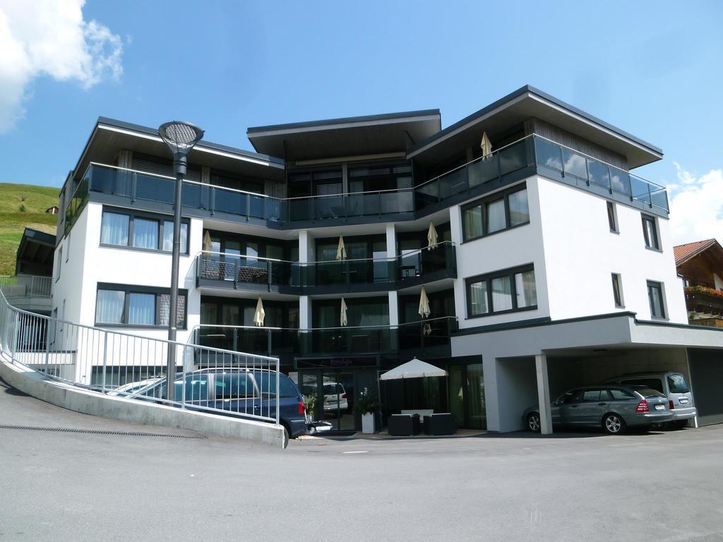 Berglife Appartements Serfaus Exterior photo