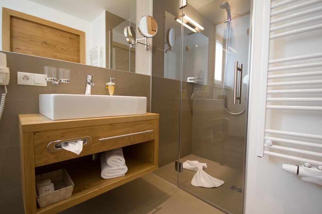 Berglife Appartements Serfaus Room photo